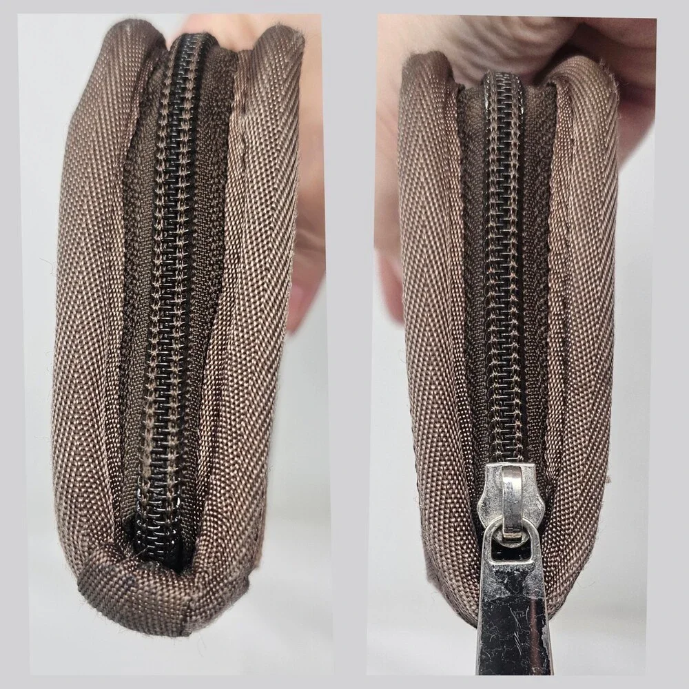 Harvey’s Seat Belt Bag Classic Chocolate Brown Zip Around Wallet